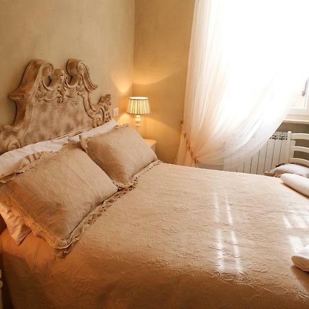 לוקה Luxury Apartment Residence La Fontana מראה חיצוני תמונה